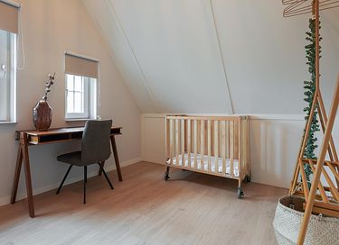 Rural waterfront holiday home - 22
