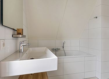 Waterfront detached villa - 15