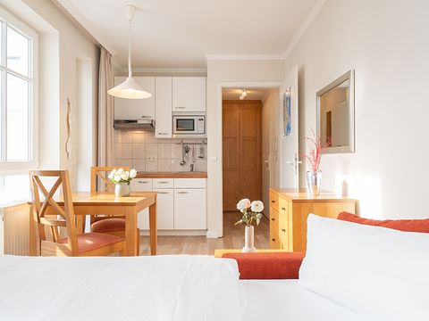 Appartement confortable avec balcon à Rügen - 4