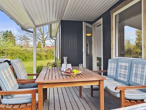Ferienwohnungen im Grünen mit Garten - 3