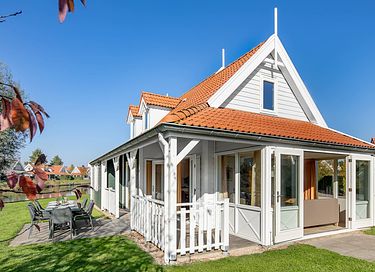 8-person villa near Lake Grevelingen