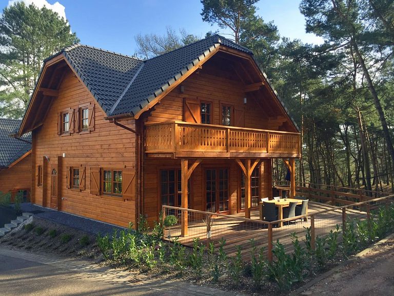 Groepsverblijf met eigen sauna op leuk park - 1