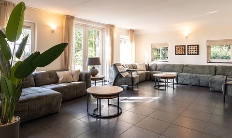 Geräumiges Einfamilienhaus mit großem Garten - 3