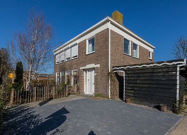 Spacious holiday home in Zoutelande (Zeeland) - 1