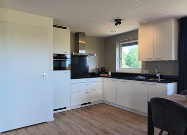 Holiday home in Zeeland with an unobstructed view - 9