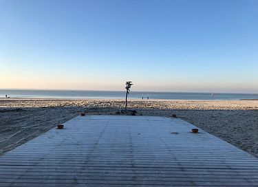 Luxe hotelkamer met zeezicht aan het strand  - 18