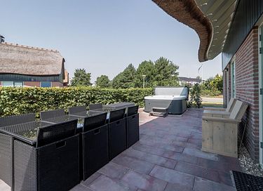 Vakantiehuis (8p) aan het water met wellness - 19