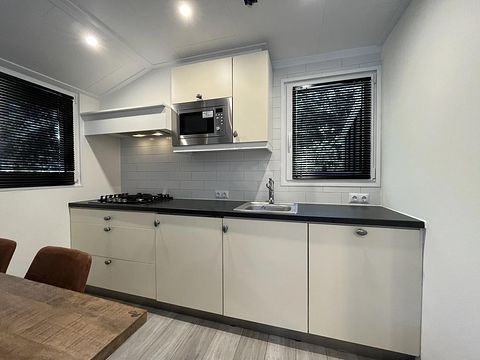Cozy holiday home in the woods for 4 people - 5