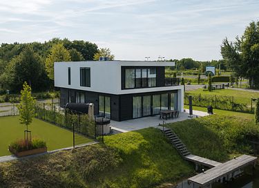 Luxuriöse Villa mit Whirlpool und Sauna - 1