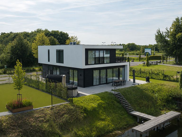 Luxuriöse Villa mit Whirlpool und Sauna - 1