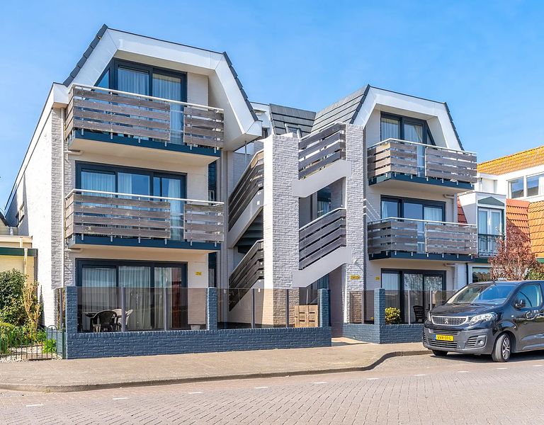 Modern apartment with sauna and near the sea - 1
