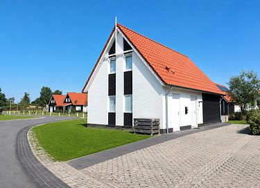 Holiday home with a covered porch in Zeeland - 31