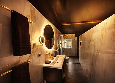 Jacuzzi Suite mit privater Sauna und Wellnessgarten - 15