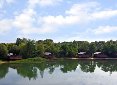 Tente glamping unique (8p) au bord d'un lac - 4