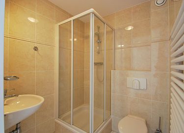 Penthouse with double balcony and sauna - 17
