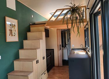 Atmospheric overnight stay in a tiny house - 6