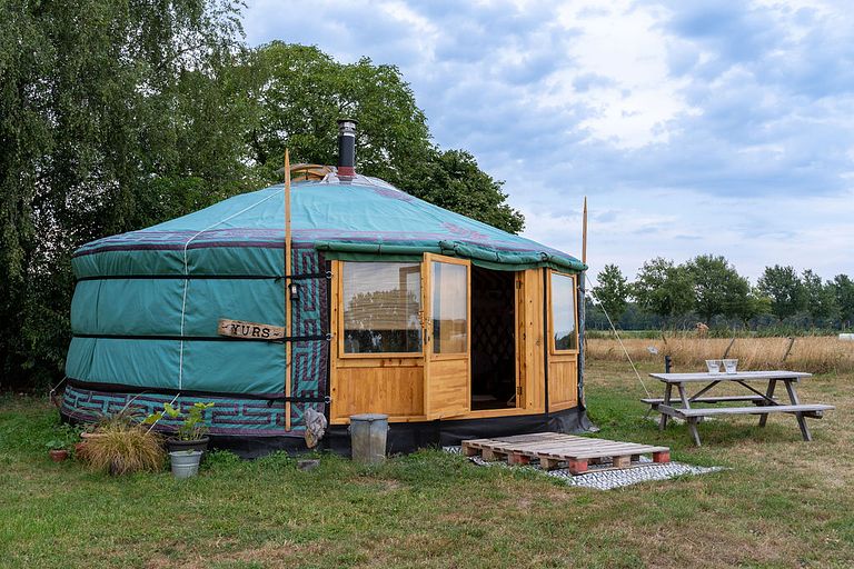 Overnachten in romantische yurt  - 1