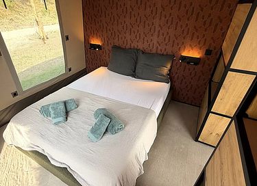 Luxe lodge met hottub in de natuur - 23