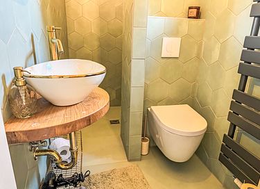 Stijlvol stadsappartement met knusse tuin - 4