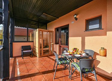 Luxury wellness villa including pool - 27