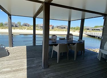 Strandvilla met eigen zwem- en aanlegsteiger - 6