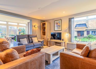 Family house in cozy seaside resort on Texel - 5