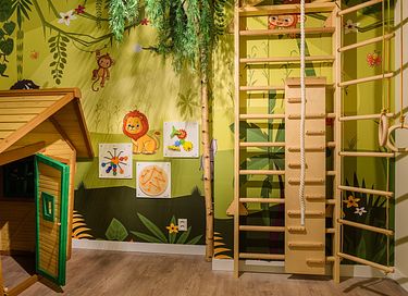 Wohnung mit Whirlwanne und Spielzimmer