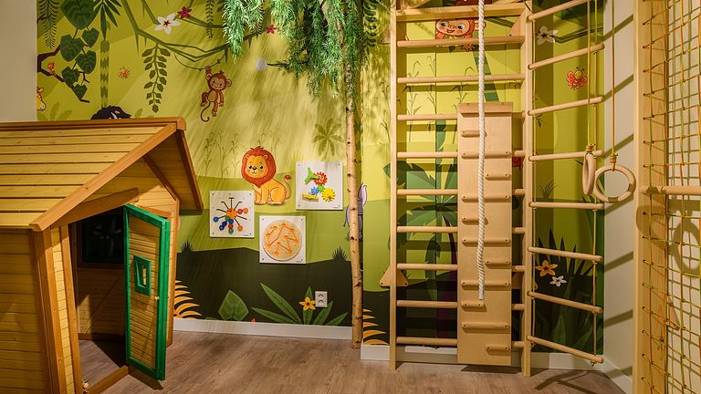 Wohnung mit Whirlwanne und Spielzimmer - 1