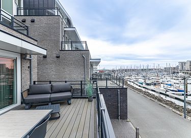Wohnung mit Terrasse am Wasser - 35