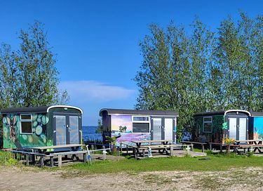 Une roulotte au bord de la plage - 20
