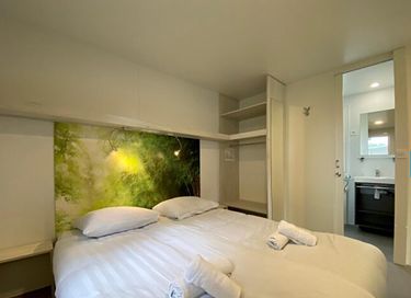 Tiny house (4p) on watery vacation park - 6