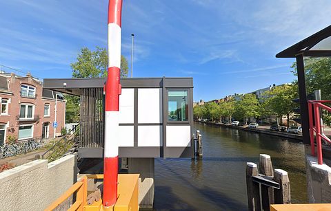 Unique and modern bridge house in Amsterdam - 2