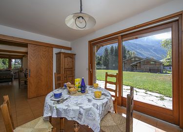 Chalet voor 9 personen met uitzicht op bergen - 8