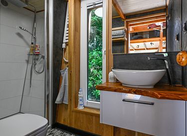Tiny House with Private Jacuzzi  - 15
