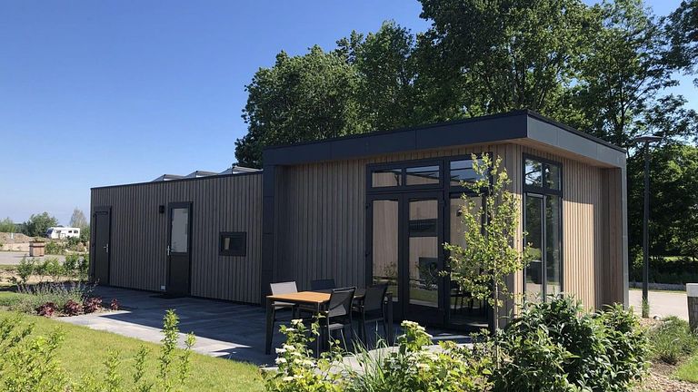 Modern vakantiehuis (4p) aan het IJsselmeer - 1
