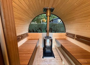 Villa en pleine forêt avec sauna et aire de jeux extérieure - 43