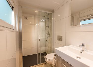 tiny house confortable dans une région boisée - 12