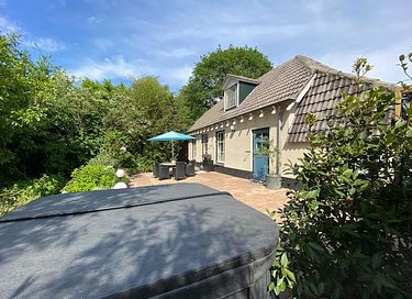 Nature cottage with own jacuzzi and sauna - 3