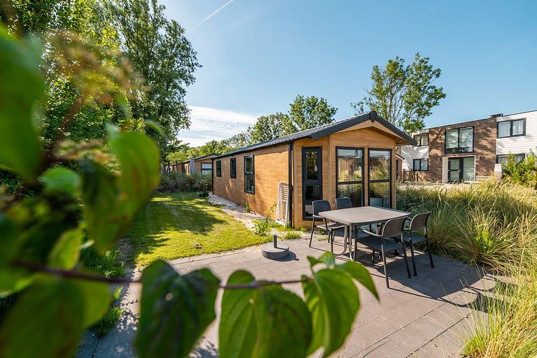 Schönes Ferienhaus in Strandnähe - 1
