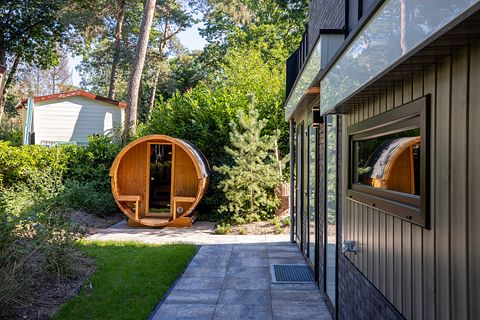 Ruime villa (10p) met sauna op de Veluwe - 3