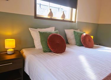 Nice room in the countryside in Friesland - 6