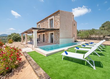 Villa in een landelijke omgeving met zwembad - 1