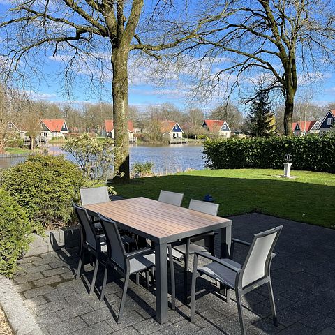 Luxuriöses Ferienhaus (6p) am Wasser - 3