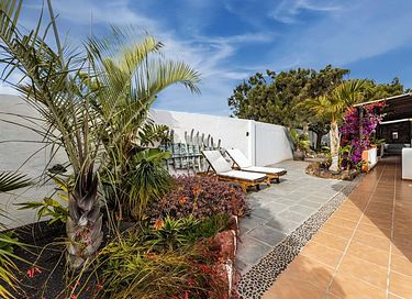 Beautiful garden villa in Lanzarote - 9