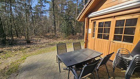 Grande maison en bois dans la forêt avec sauna privé - 2