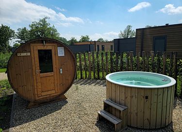 Vakantiehuisje met sauna en hottub - 15