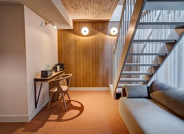 Rustikale Suite in modernem Designhotel - 10