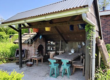Atmospheric overnight stay in a tiny house - 20