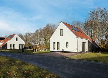  Freistehendes Ferienhaus in Strandnähe