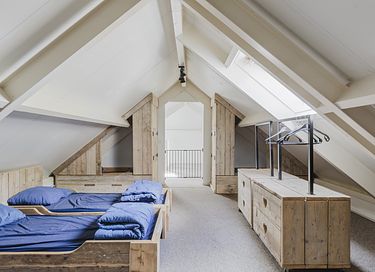 Geräumige Gruppenunterkunft mit überdachter Terrasse - 18